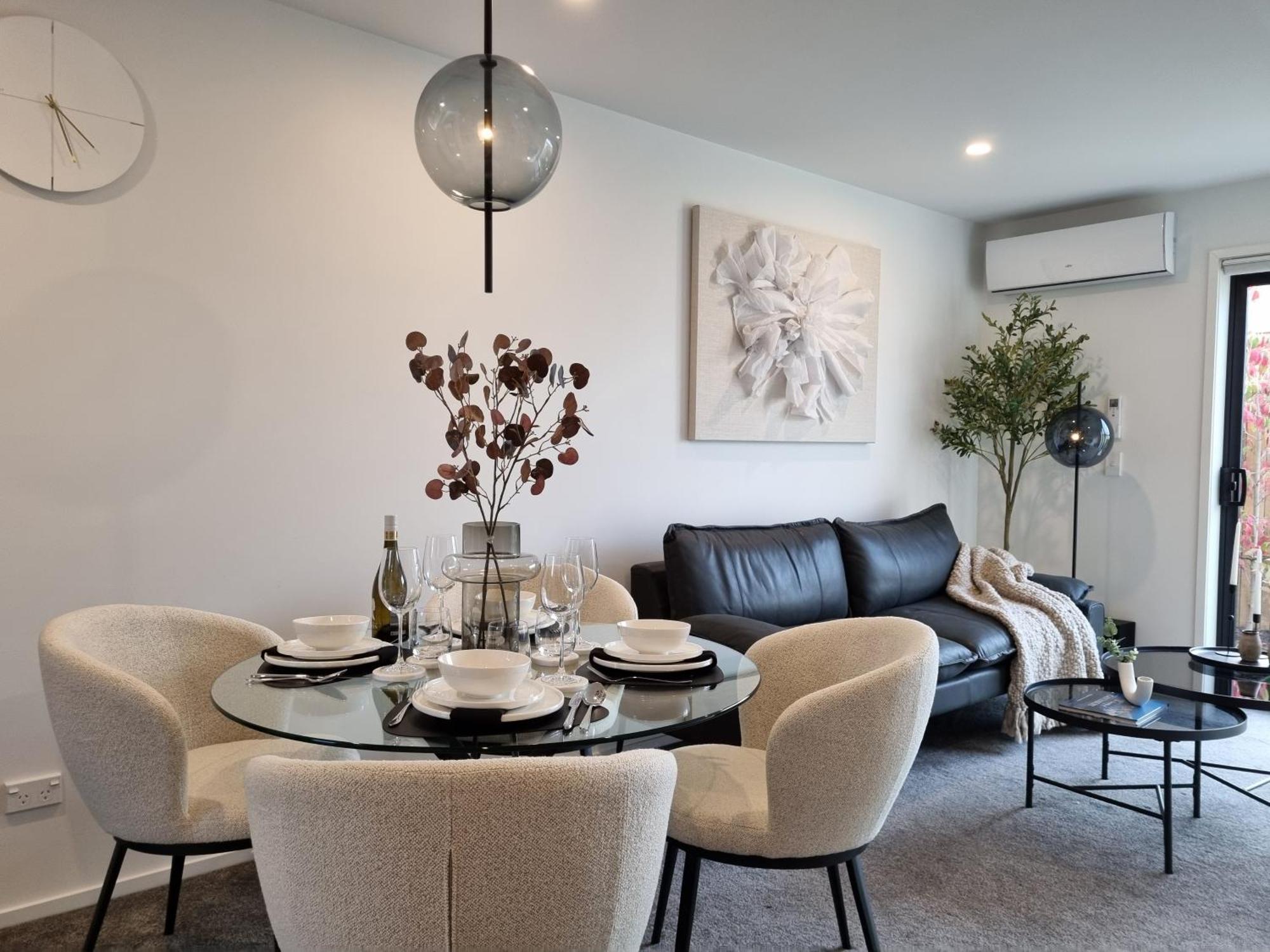 Appartamento Cloud Nine Elegant Escape Awaits Christchurch Esterno foto